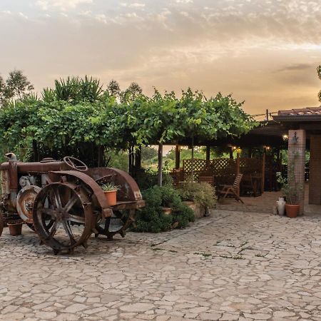 Il Sorgituro - Agriturismo Postiglione Exterior photo